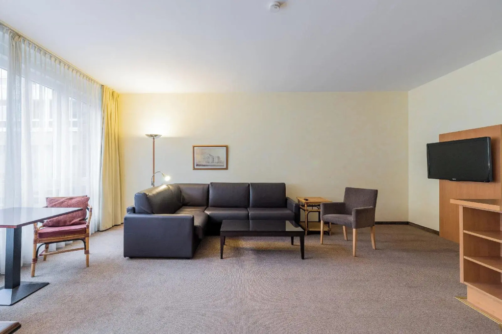 Apartmenthaus Berlin Mitte — photo 3
