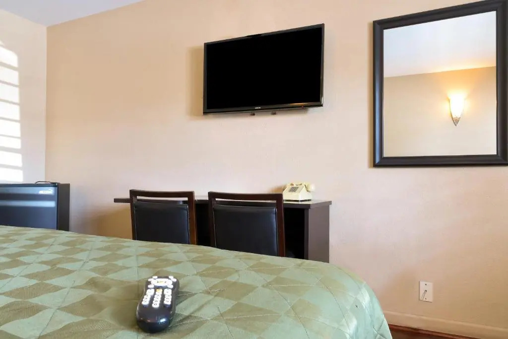 Covina Motel, photo 5