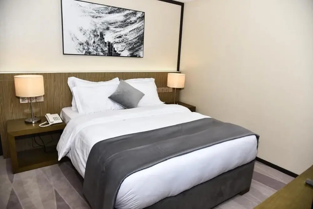 The Airport Hotel, photo 2