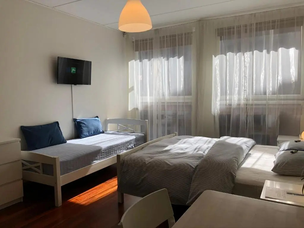 Roseni City Apartment — photo 2