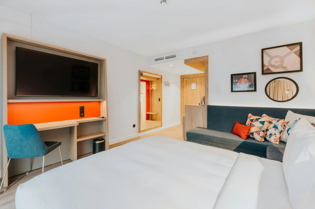 Hampton by Hilton Warsaw Reduta — photo 3