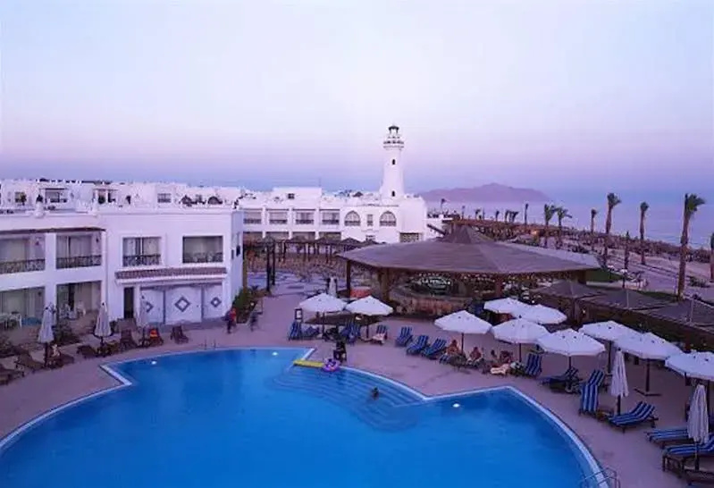 Melia Sinai — photo 8