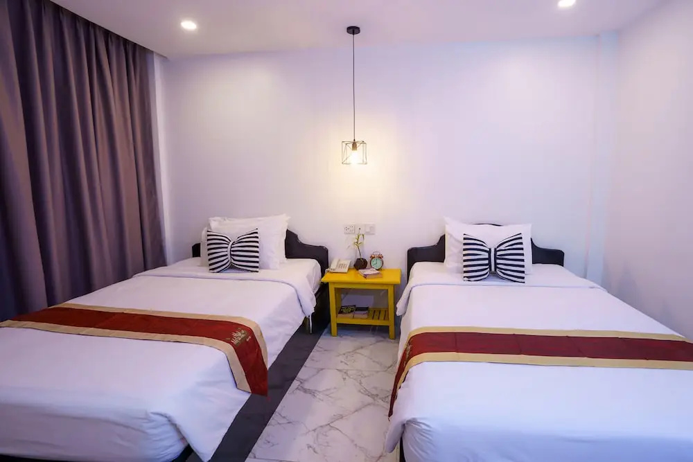 The Rabbit Hole Hotel & Spa — photo 7