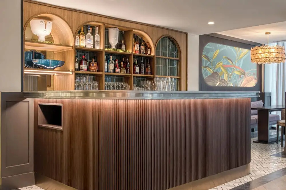 TOOR Hotel Toronto, part of JdV by Hyatt, photo 2