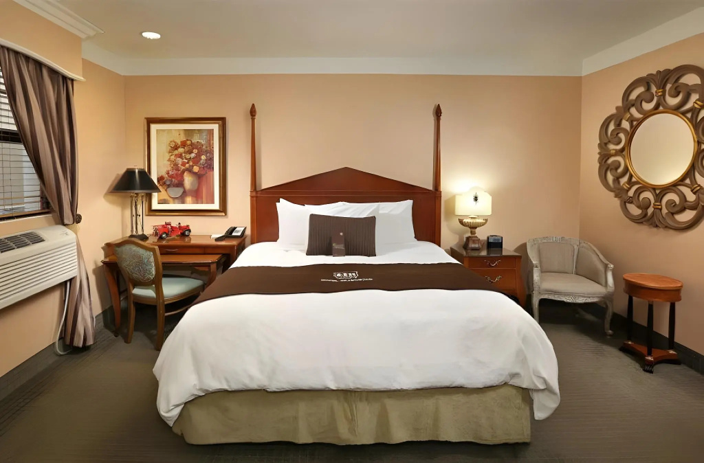 Brand Plaza Hotel, photo 4