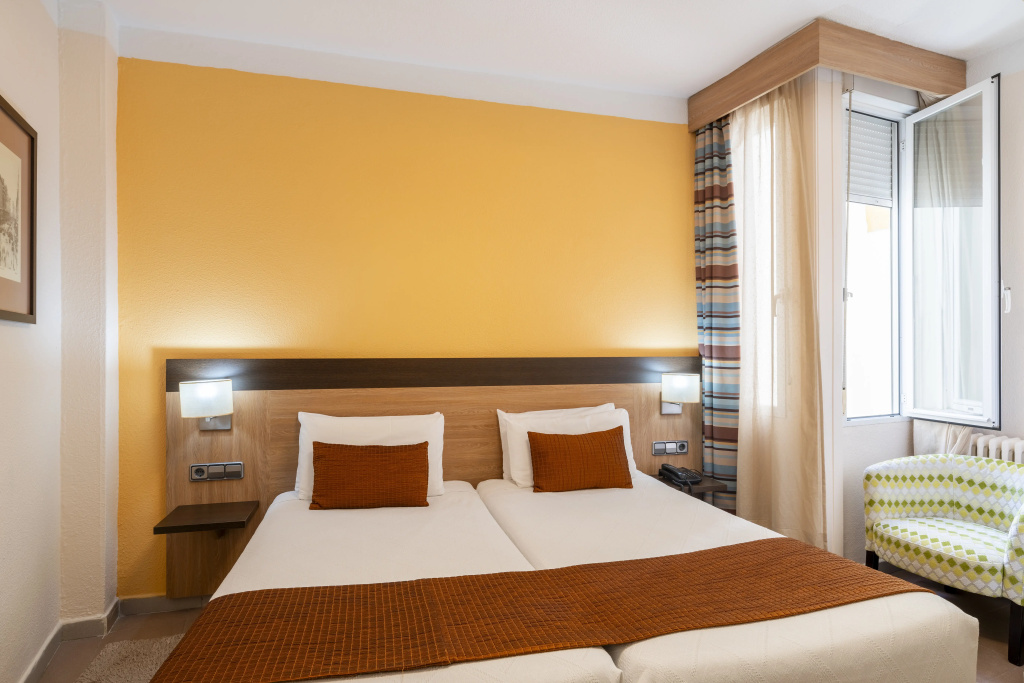 Hostal Ballesta, photo 3