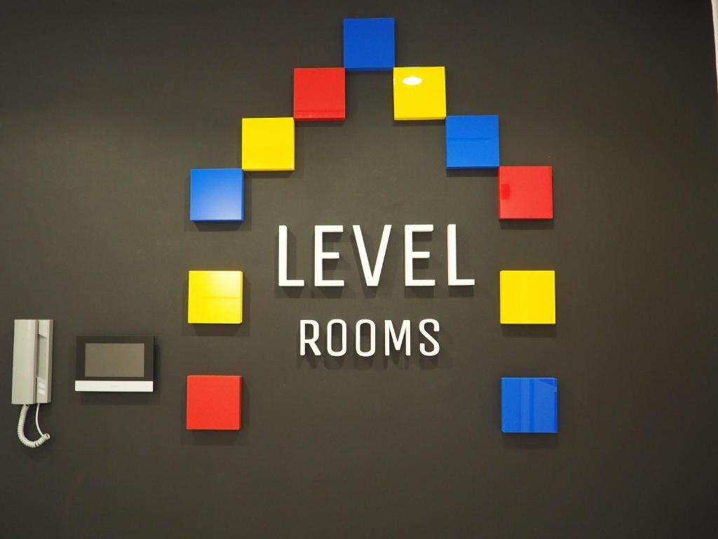 Level Rooms — photo 2