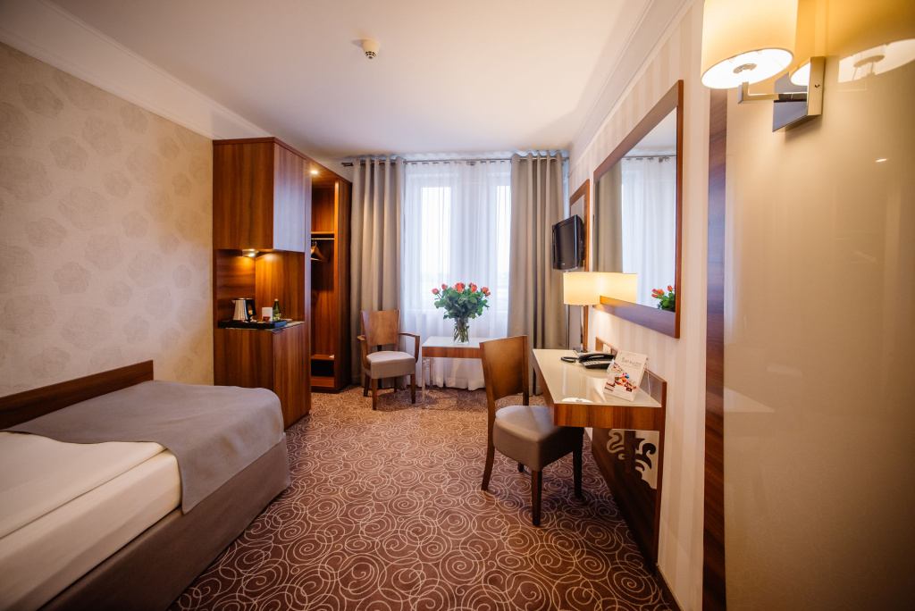 Hotel Lord Warsaw Airport — photo 4
