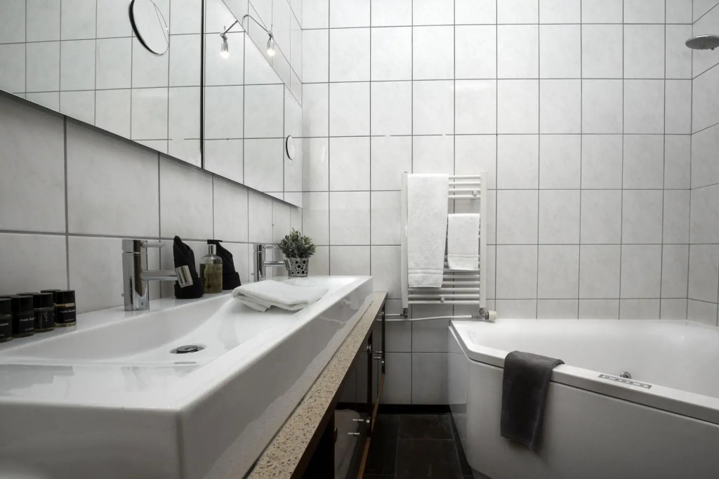 Room With A View Luxury Apartments — photo 7