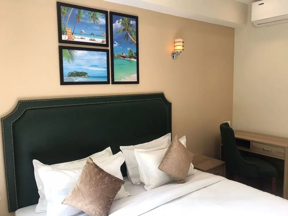 Hotel Flora — photo 7