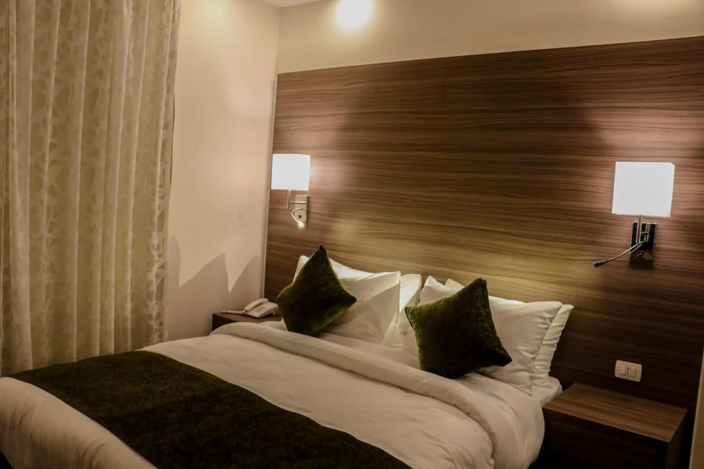 Almond Hotel Apartments, photo 5