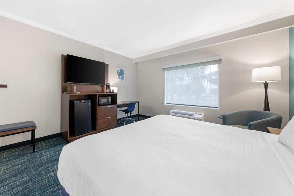 Best Western Plus Miami Airport North Hotel & Suites — photo 6