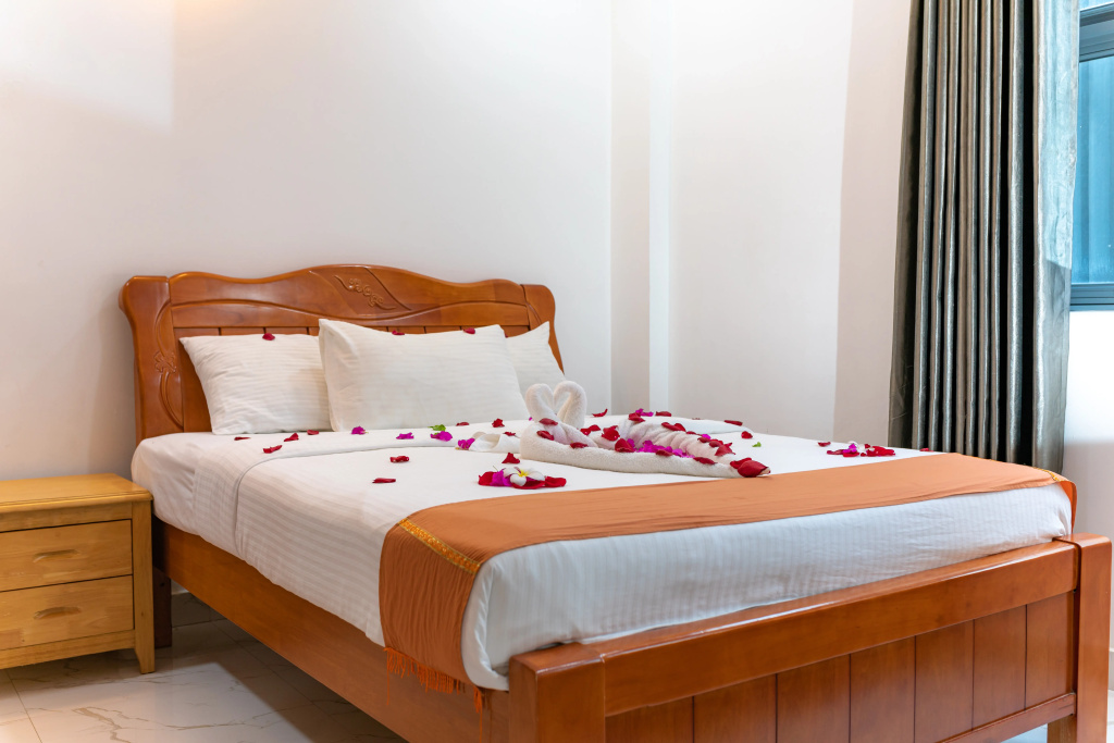 White Beach Holiday Hotel