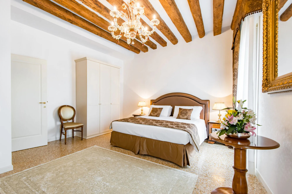 San Teodoro Palace Luxury Apartments — photo 5