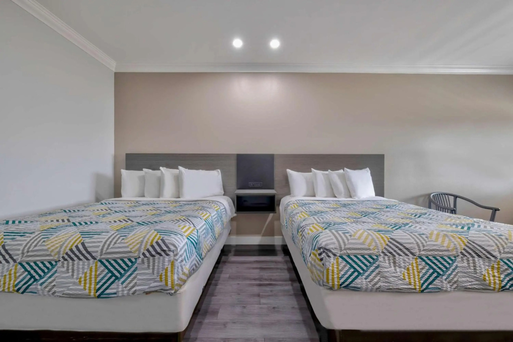 Motel 6 South Gate, CA, photo 4