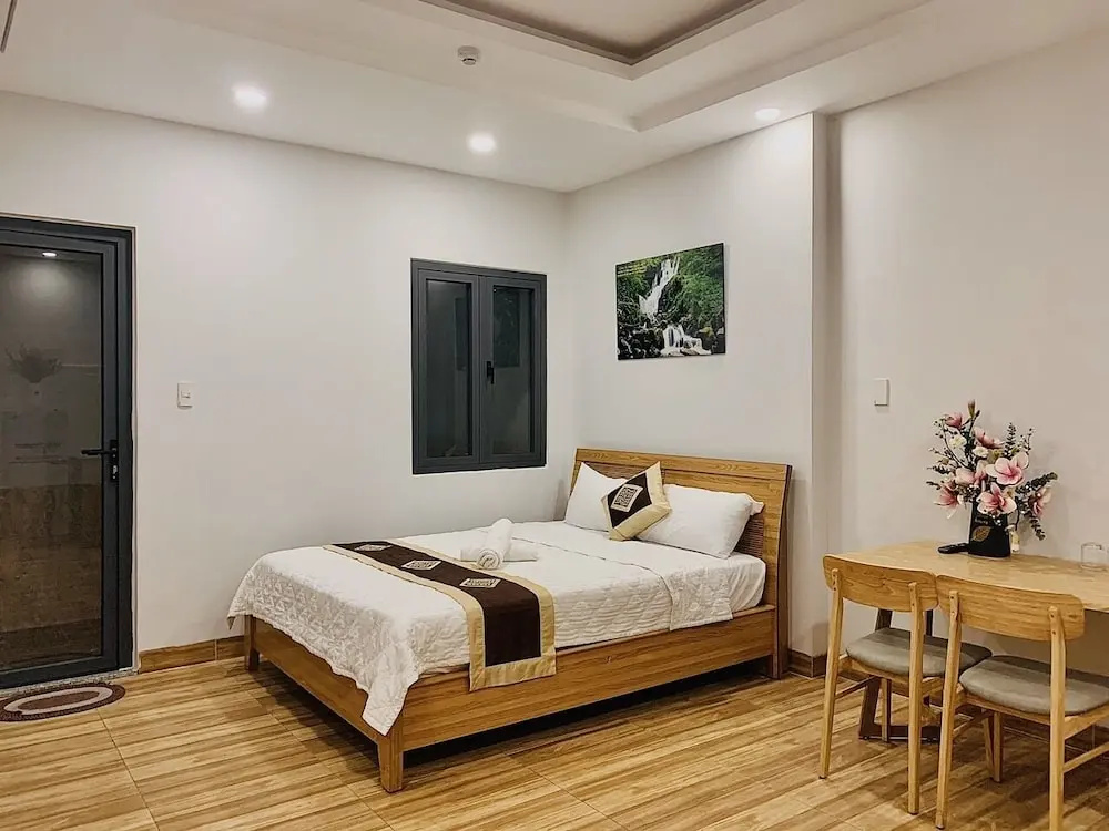 RedDoorz Premium near E-Town, photo 2