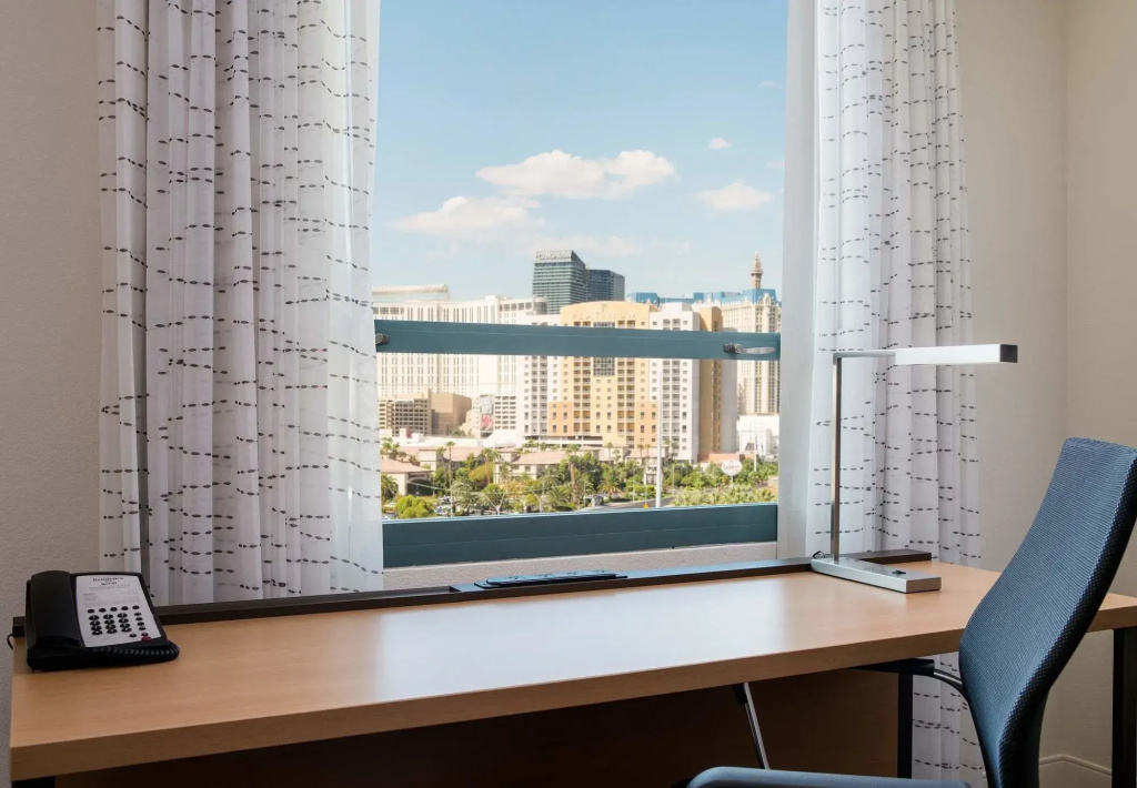 Residence Inn by Marriott Las Vegas Hughes Center — photo 7