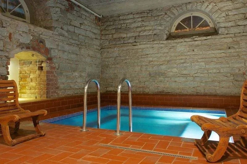 16 Eur Hostels Fat Margarets — photo 7