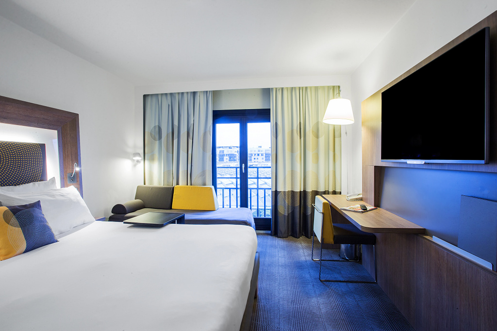 Novotel Paris Les Halles Hotel — photo 3