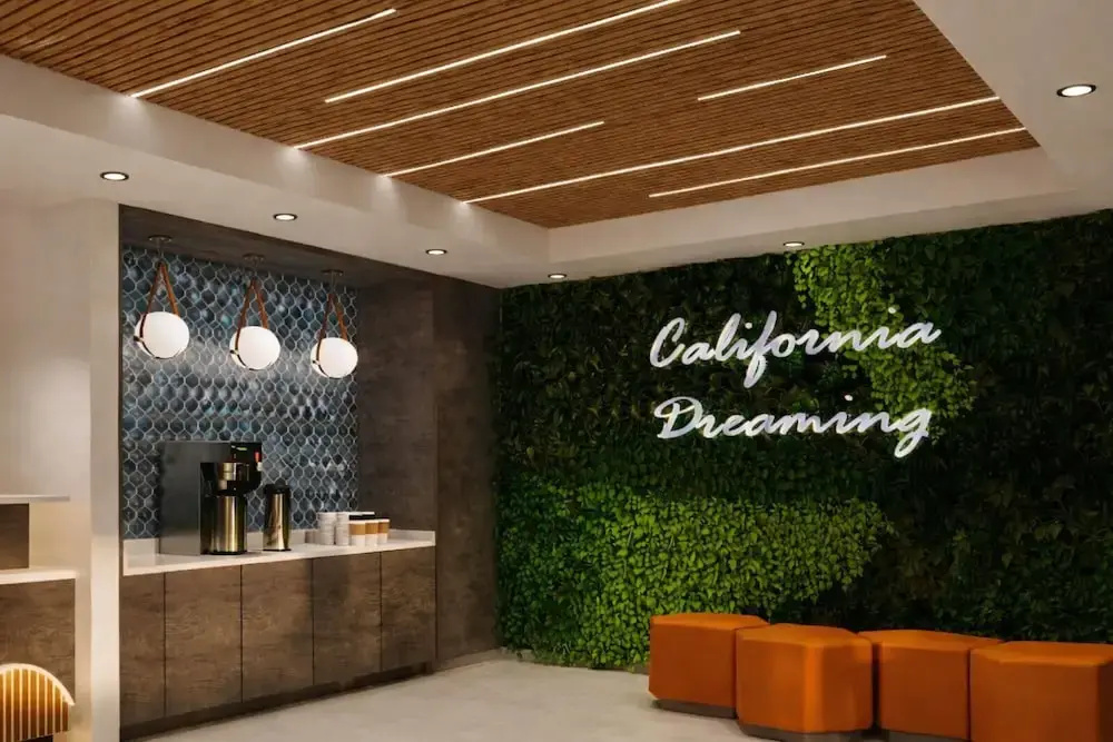 La Quinta Inn and Suites by Wyndham Torrance Redondo Beach