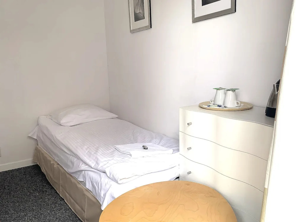 404 Rooms Wilanowska — photo 5