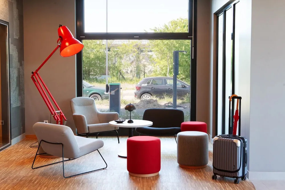 Ibis Budget Berlin Airport — photo 8