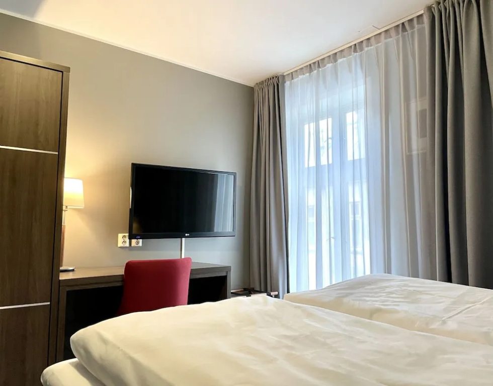 Karl Johans gate 35, photo 4
