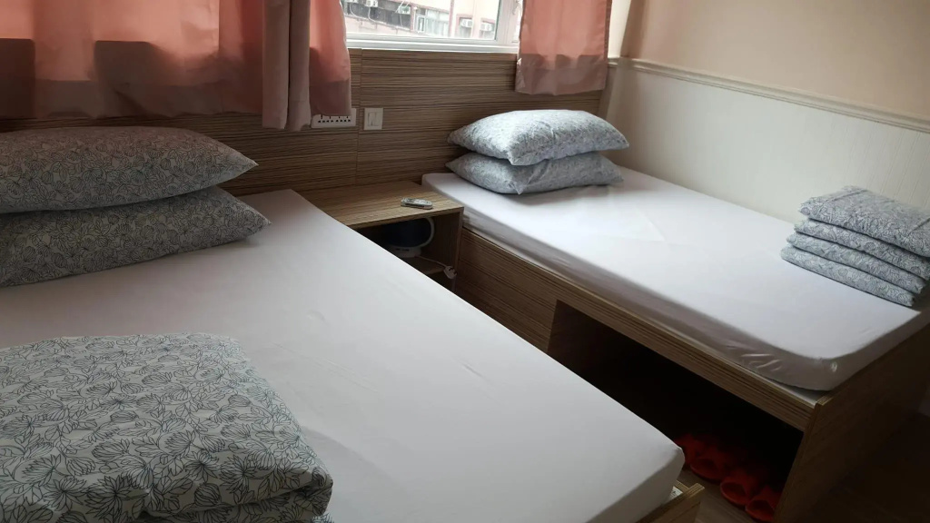 K&B Hostel