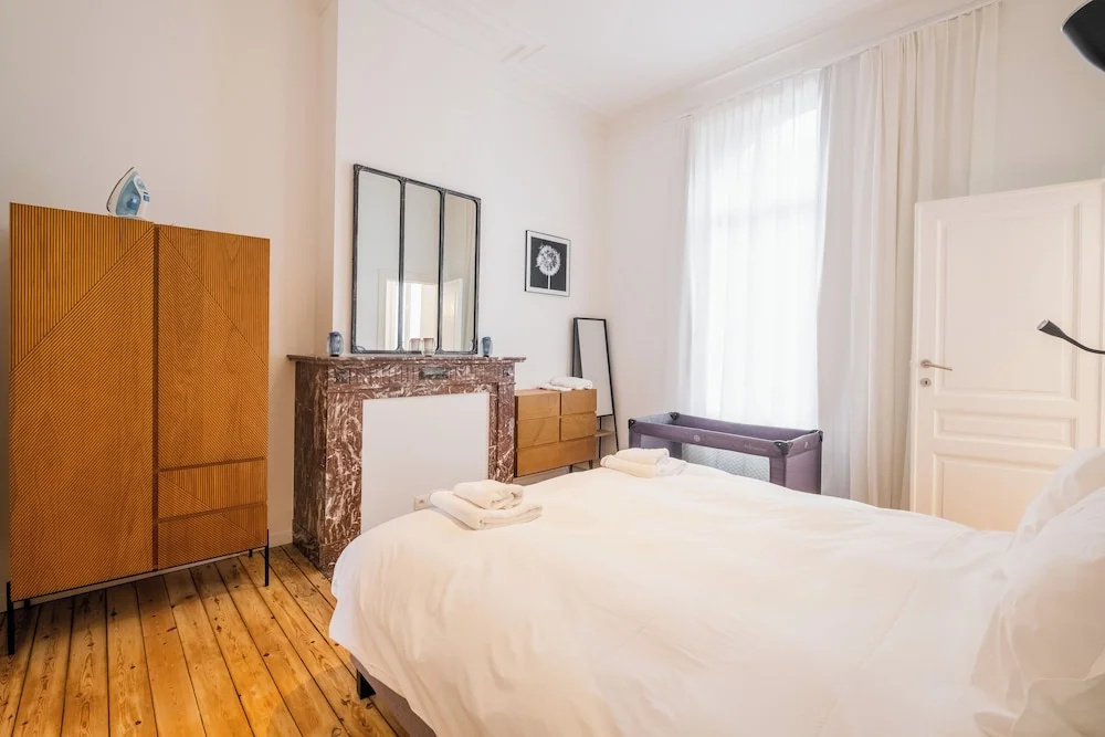 New Apartment Center of Trendy St Gille — photo 3