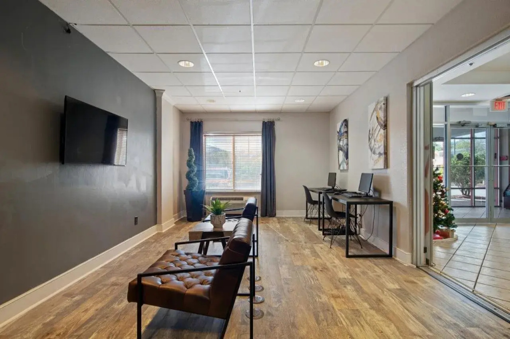 Townhouse Orlando West (ex.Red Roof Inn Orlando West - Ocoee) — photo 8