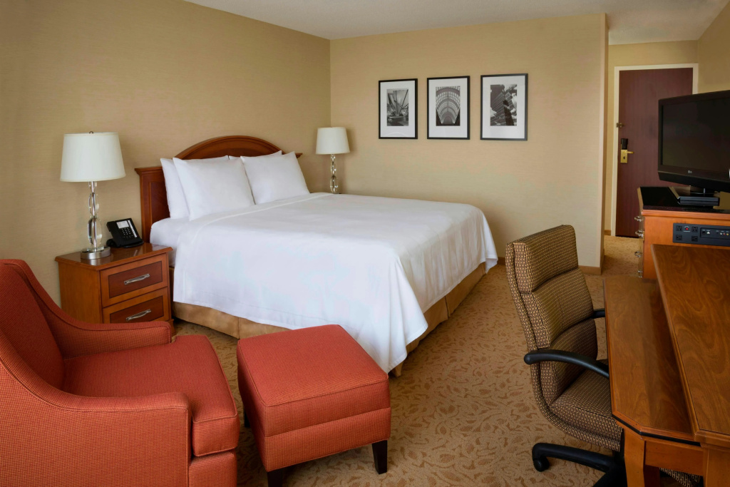 Toronto Airport Marriott Hotel — photo 6