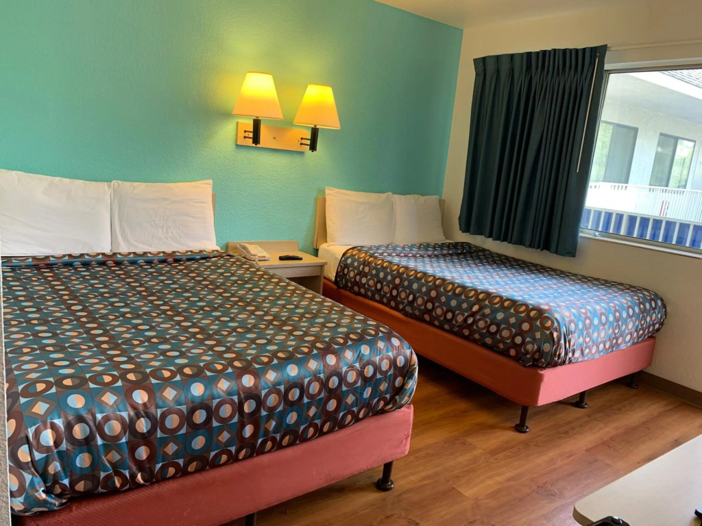 Vagabond Inn Sylmar, photo 3