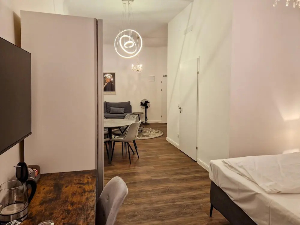 Pension Mozart - Vienna Center, Self Check-in — photo 4