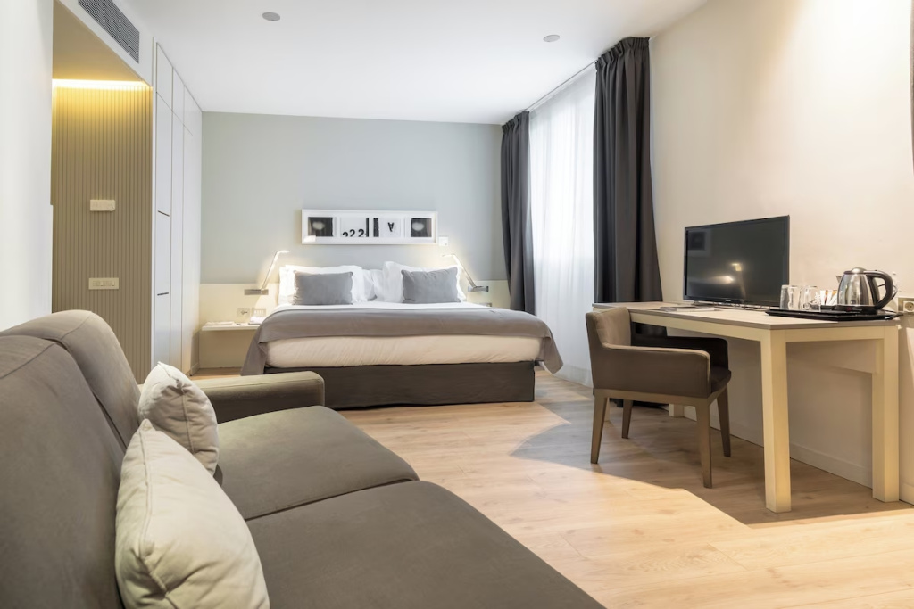Sercotel Amister Art Hotel — photo 6