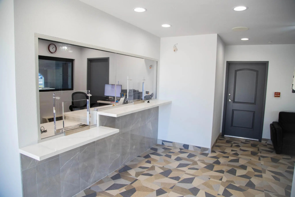 Pico Rivera Inn and Suites, photo 3