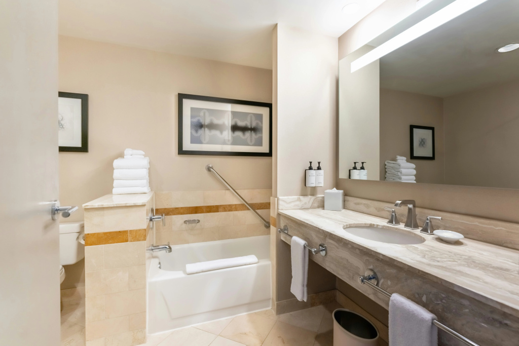 InterContinental Chicago Magnificent Mile by IHG — photo 8