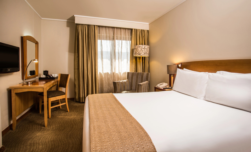 Garden Court Eastgate, photo 5