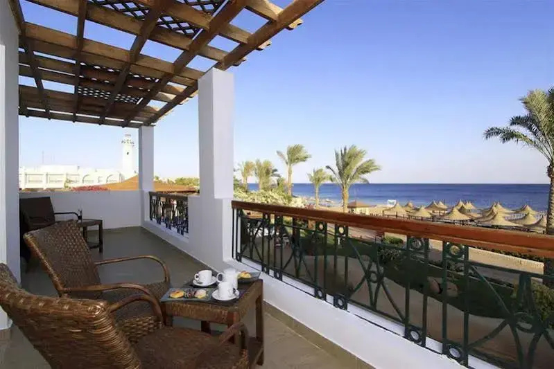 Melia Sinai, photo 5