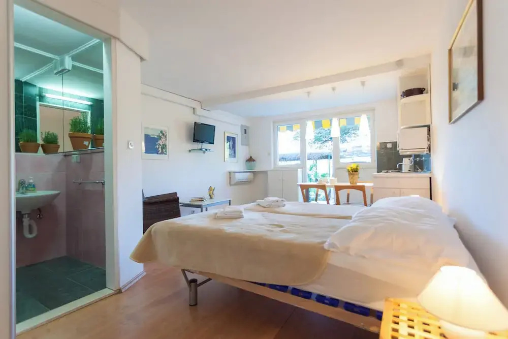 Hedera Estate, Hedera Studio 6 — photo 4
