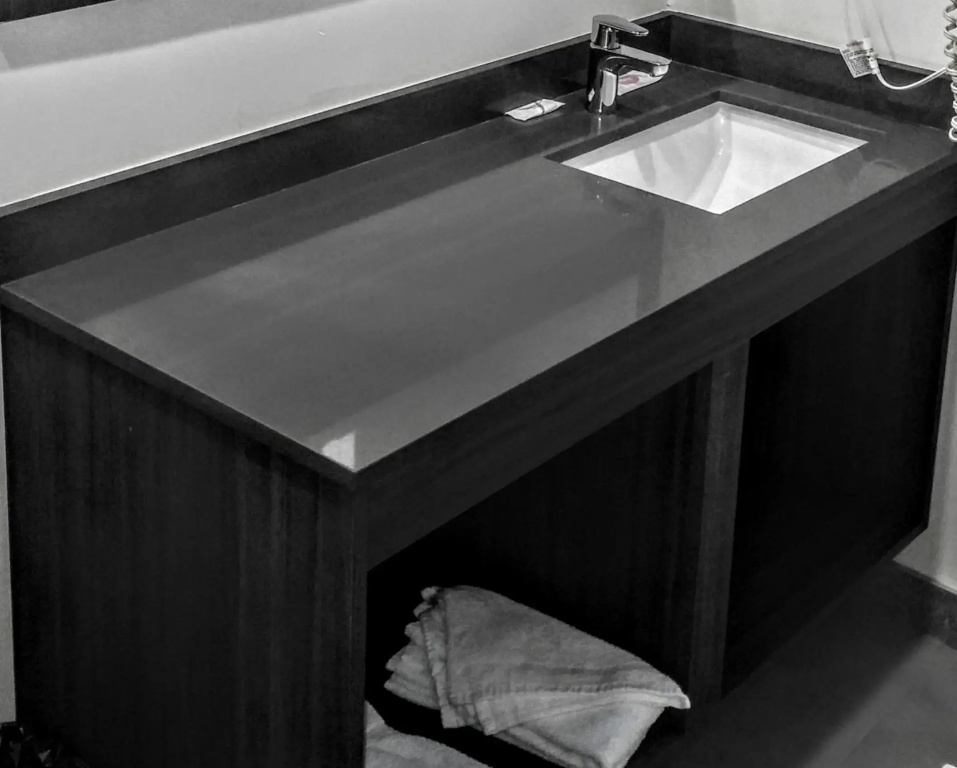 Jewel City Inn — photo 7