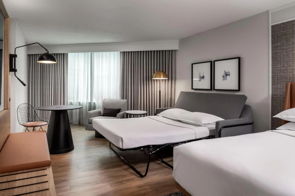 Sheraton Gateway Hotel In Toronto International Airport — photo 6