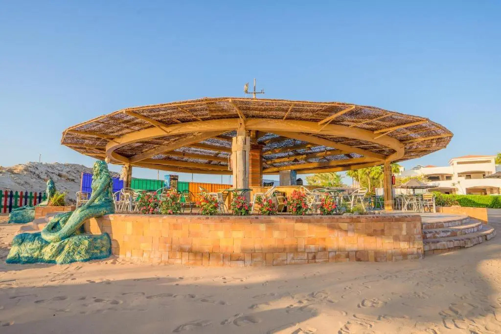 Ivy Cyrene Island Aqua Park Resort — photo 4