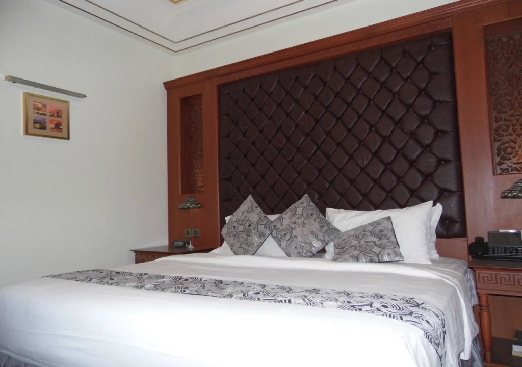 Platinum Hotel, photo 5