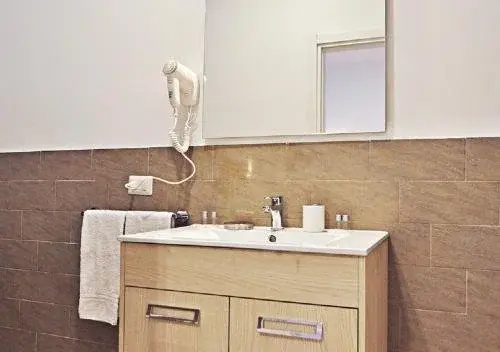 Bb Hotels Aparthotel Visconti — photo 6