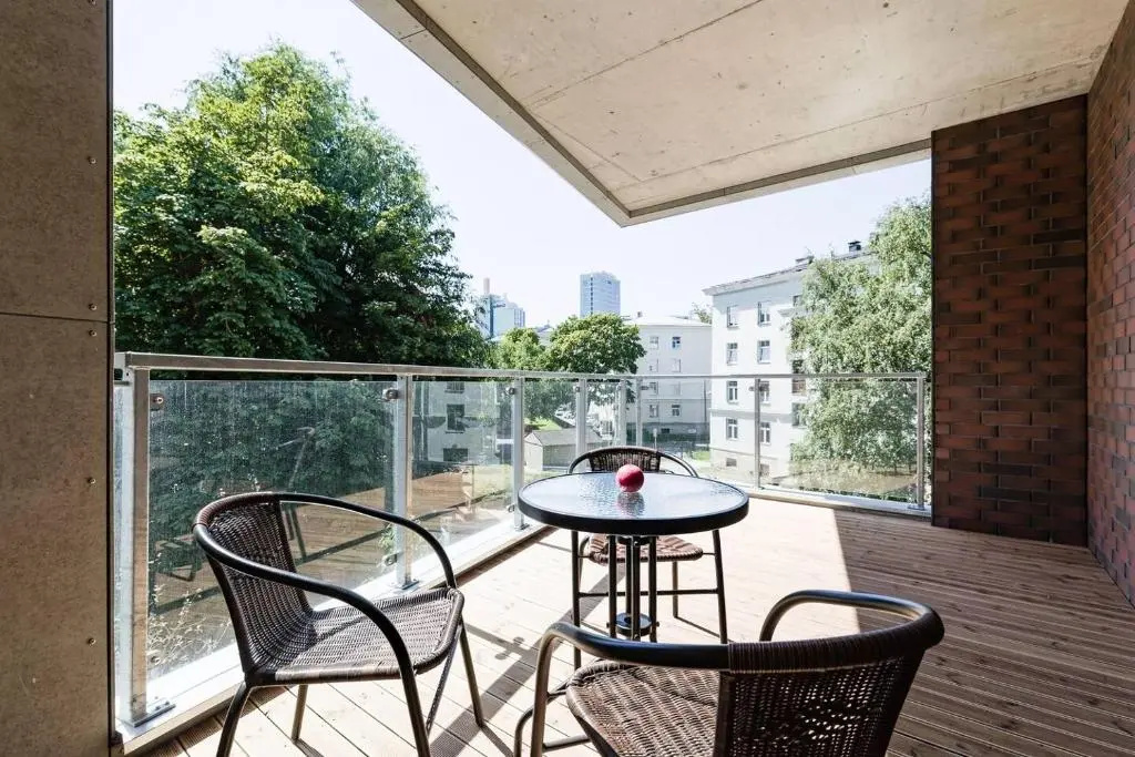 Central apartments, Quiet with Free Parking and AC. — photo 7