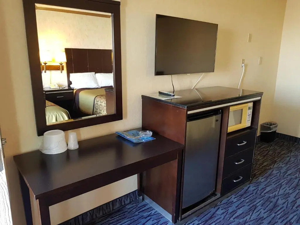 El Segundo Inn — photo 4