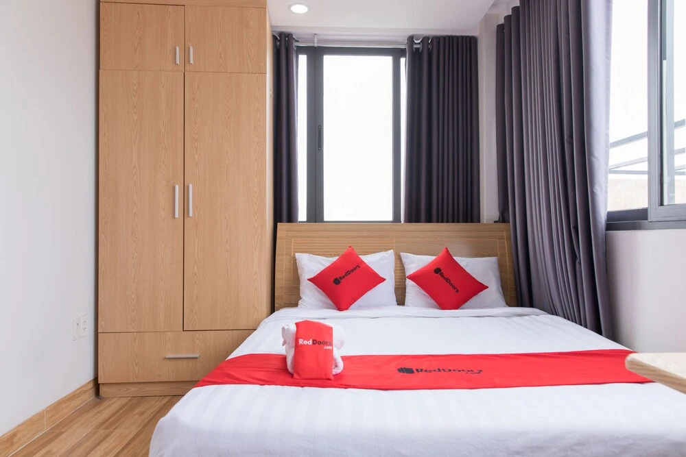 RedDoorz Premium near E-Town, photo 4