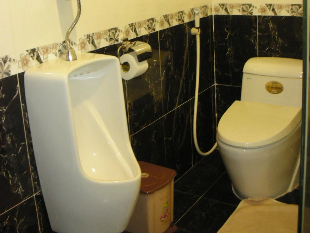 M&H Hotel — photo 8