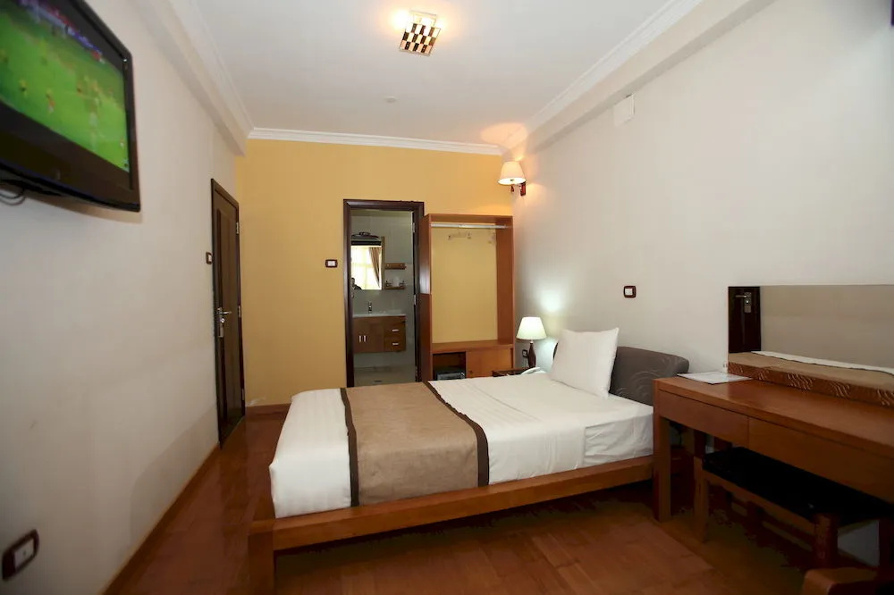 Libanos Pension — photo 7