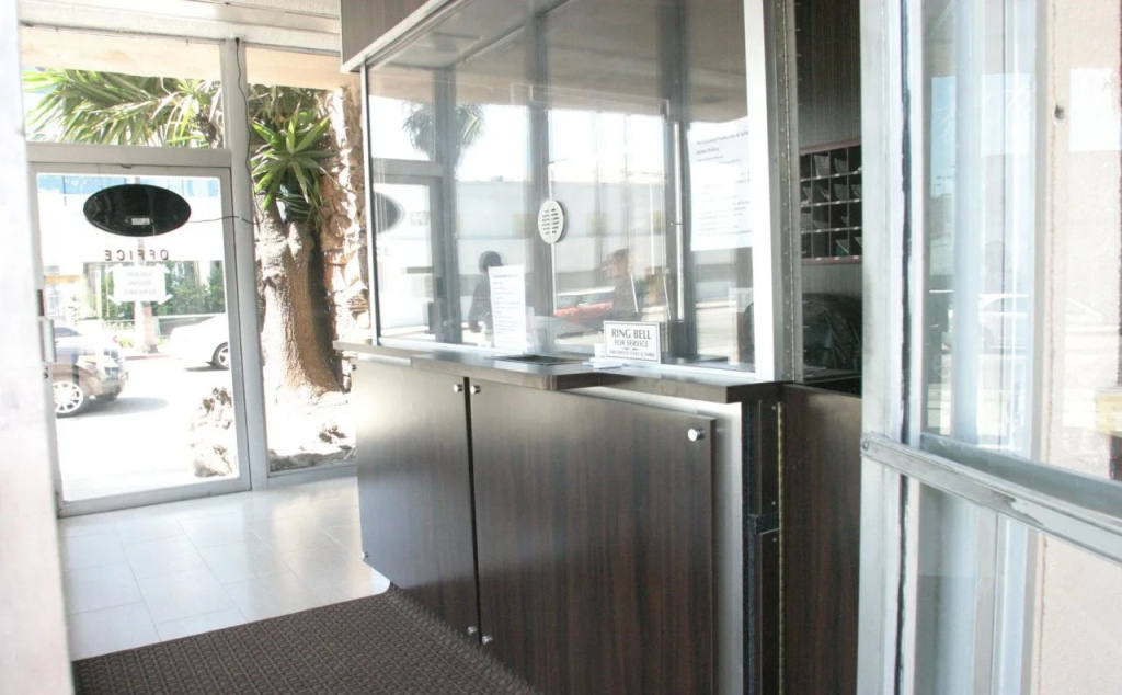 Hollywood Palms Inn and Suites — photo 7